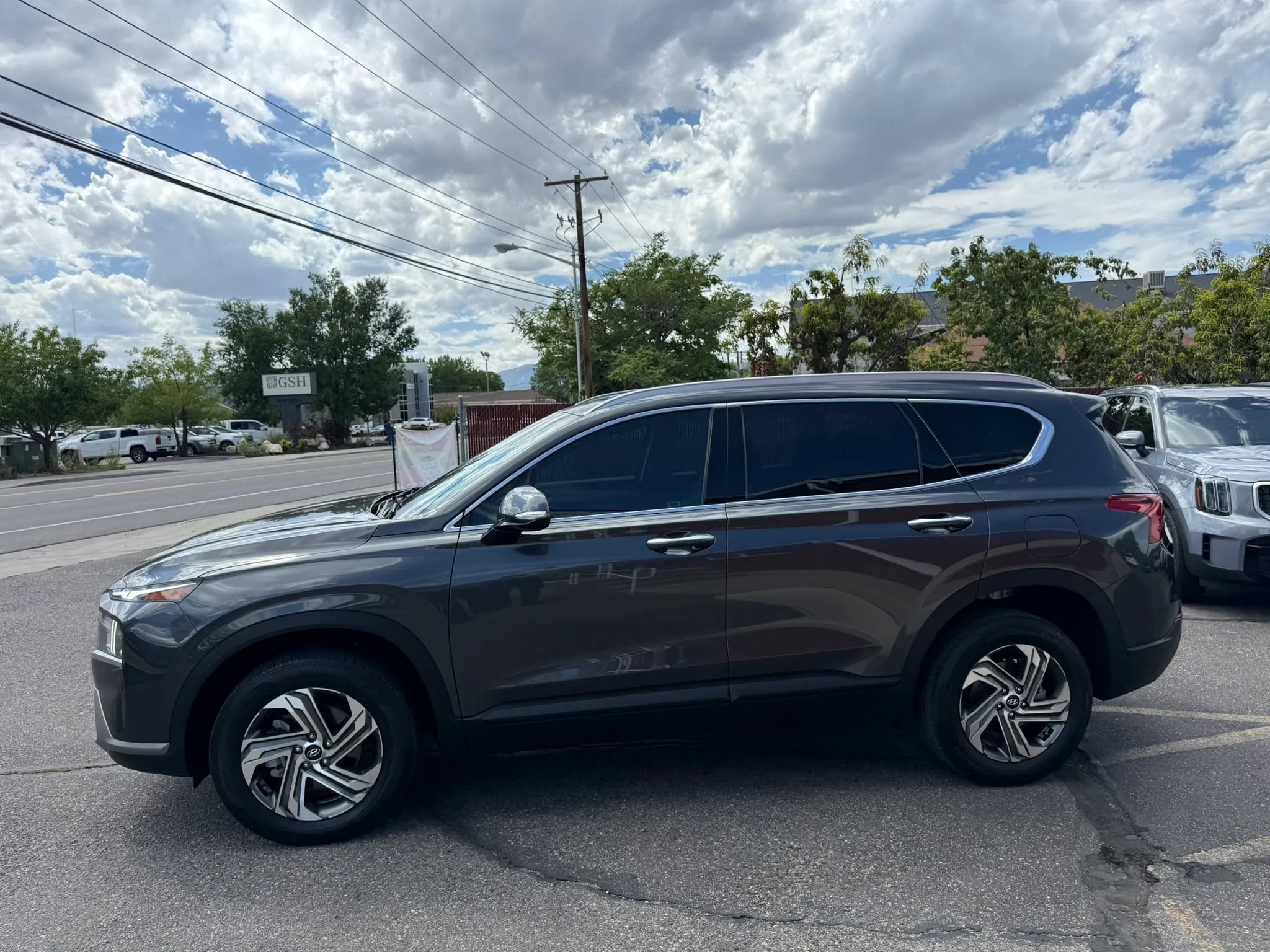 Used 2023 Hyundai Santa Fe SEL AWD/4WD image 8