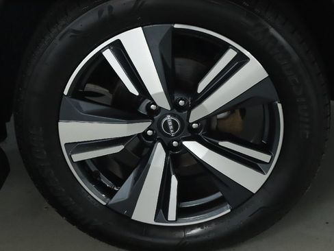 Certified 2023 Nissan Rogue SL AWD/4WD image 10