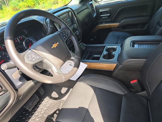 Used 2018 Chevrolet Silverado 1500 LTZ w/ Sport Package AWD/4WD image 15