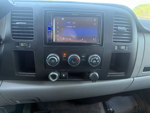 Used 2011 Chevrolet Silverado 1500 LS AWD/4WD image 17