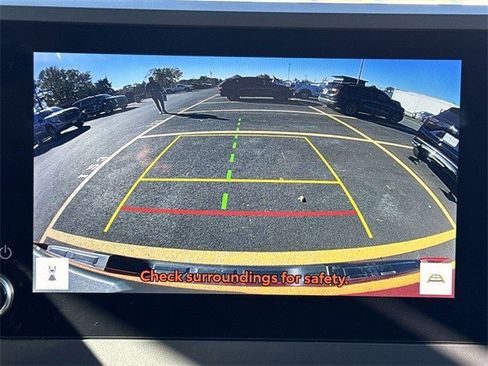 Used 2024 Toyota Tacoma 4x4 Double Cab image 18