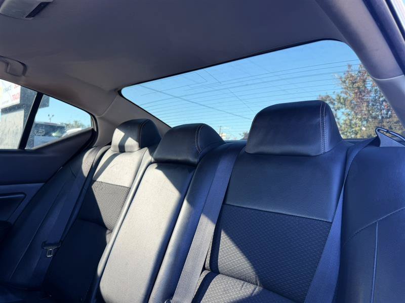 Used 2021 Nissan Altima 2.5 SR w/ SR Premium Package FWD image 16