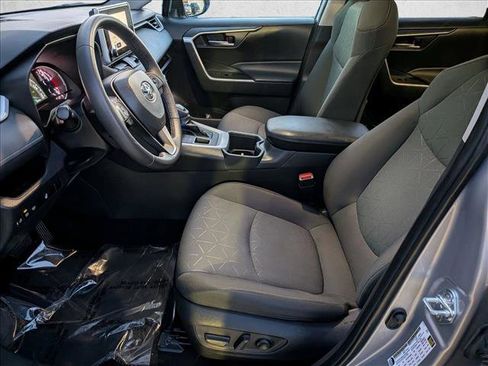 Used 2024 Toyota RAV4 XLE w/ Weather Package image 15