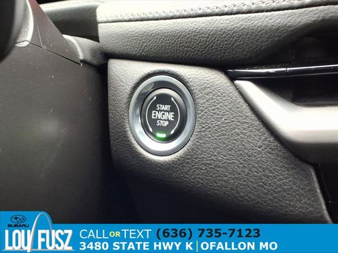 Used 2024 Cadillac XT4 Premium Luxury image 17