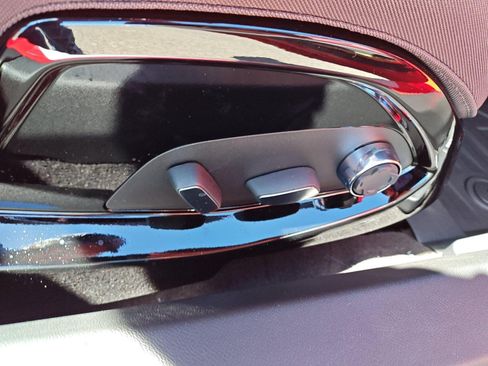 New 2026 Chevrolet Corvette E-Ray AWD/4WD image 30