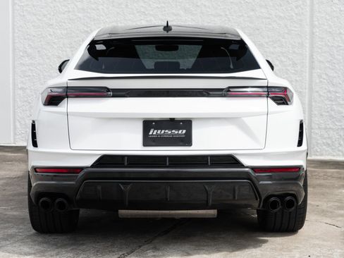 Used 2024 Lamborghini Urus Performante image 14