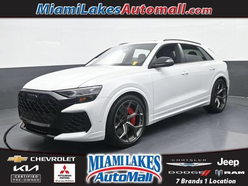 Used 2026 Audi RS Q8 performance AWD/4WD image 1