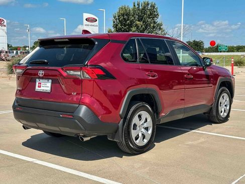Certified 2024 Toyota RAV4 LE FWD image 3