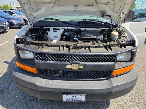 Used 2014 Chevrolet Express 1500 AWD image 37