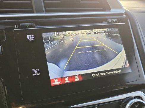 Used 2017 Honda Fit EX image 10