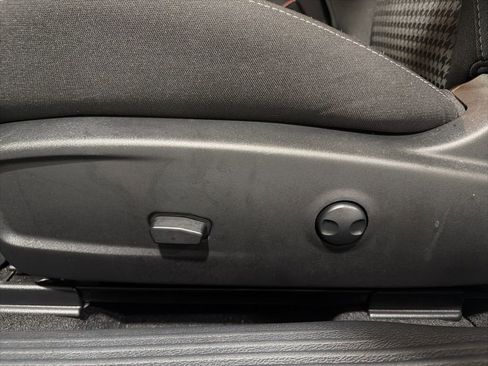 Used 2023 Dodge Challenger R/T w/ Blacktop Package image 22