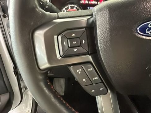 Used 2018 Ford F150 XLT w/ Equipment Group 302A Luxury AWD/4WD image 15