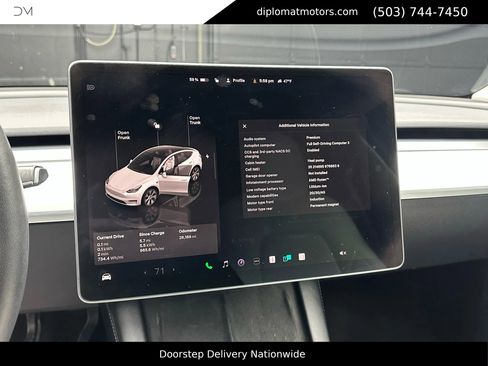 Used 2023 Tesla Model Y Long Range image 31