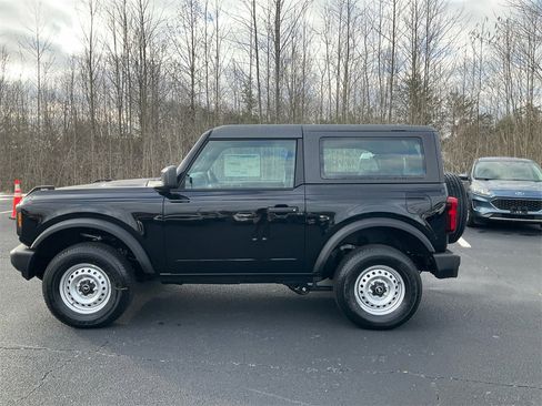 New 2025 Ford Bronco 2-Door image 8