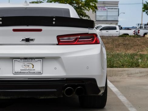 Used 2017 Chevrolet Camaro ZL1 RWD image 44