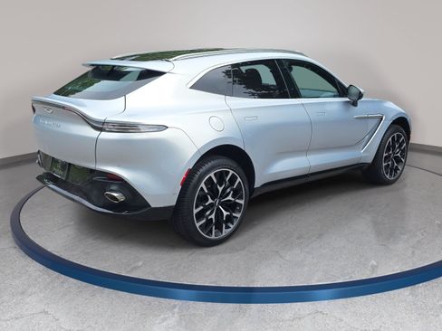 Used 2021 Aston Martin DBX AWD/4WD image 5
