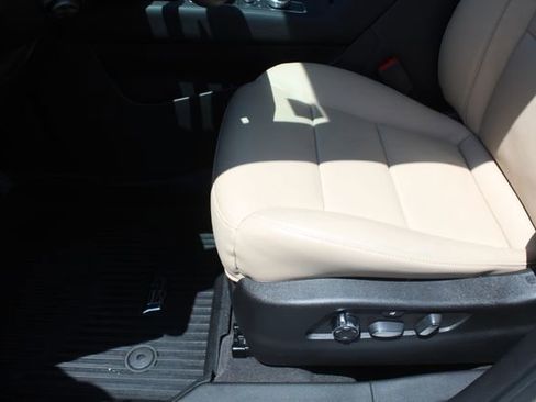Used 2024 Cadillac XT4 Premium Luxury w/ Active Safety Package FWD image 38