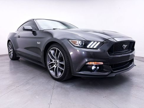 Used 2016 Ford Mustang GT Premium w/ Equipment Group 401A RWD image 9