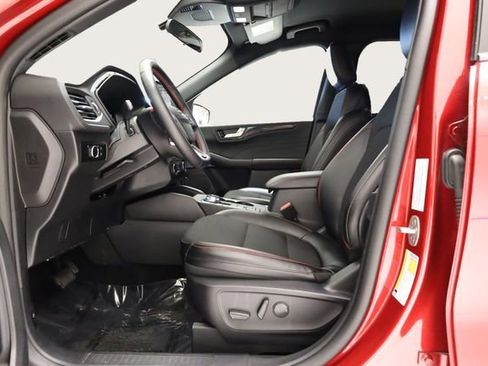 Used 2025 Ford Escape ST-Line AWD/4WD image 14