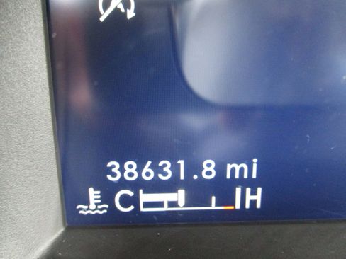 Used 2023 Lincoln Corsair AWD w/ Equipment Group 101A image 20