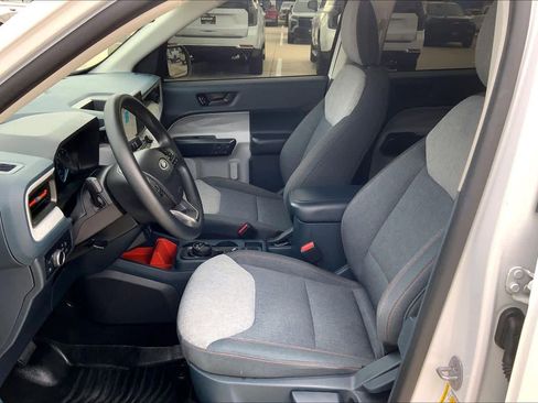 Used 2024 Ford Maverick XLT image 8