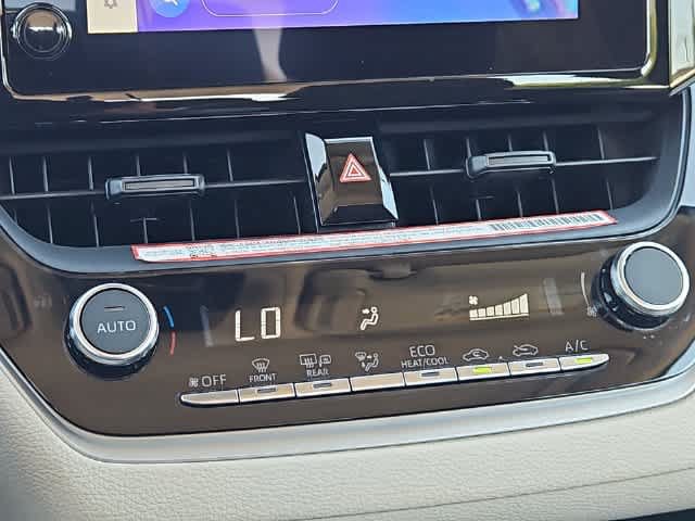 Used 2026 Toyota Corolla LE FWD image 24