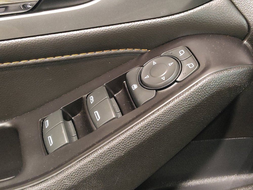 Used 2020 Chevrolet Traverse LT AWD/4WD image 27