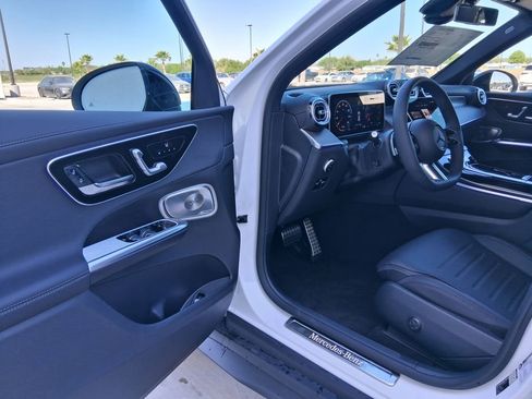 New 2026 Mercedes-Benz GLC 300 4MATIC image 18