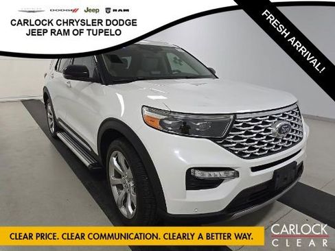 Used 2020 Ford Explorer Platinum w/ Premium Technology Package AWD/4WD image 3
