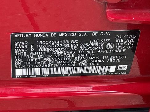 Certified 2025 Honda HR-V Sport image 28