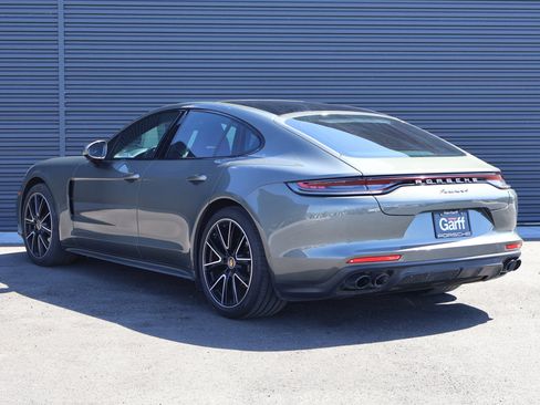 Certified 2023 Porsche Panamera 4 AWD/4WD image 3