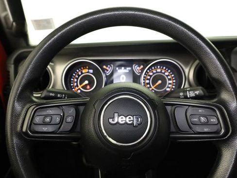 Used 2022 Jeep Wrangler Unlimited Sport AWD/4WD image 17