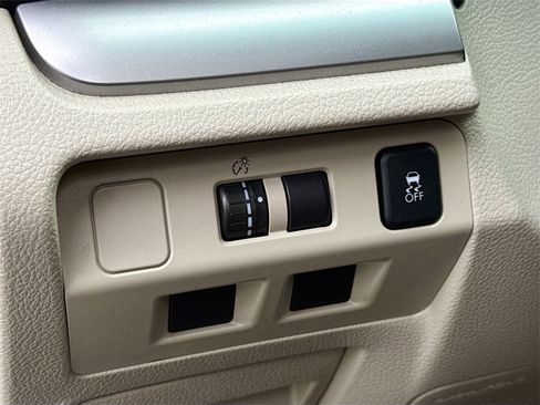 Used 2014 Subaru Crosstrek 2.0i Limited w/ Popular Package #2 image 25