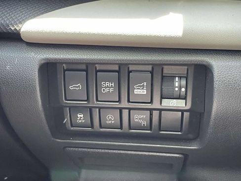 Used 2022 Subaru Forester Limited AWD/4WD image 28