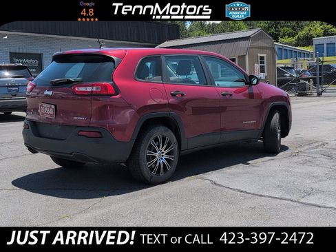 Used 2014 Jeep Cherokee Sport AWD/4WD image 5