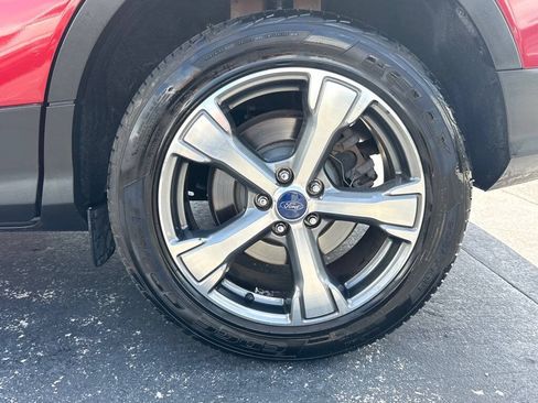 Used 2017 Ford Escape SE w/ SE Leather Comfort Package AWD/4WD image 29