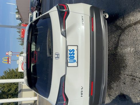 Used 2026 Honda HR-V Sport image 6