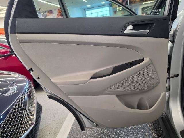 Used 2019 Hyundai Tucson SE FWD image 33
