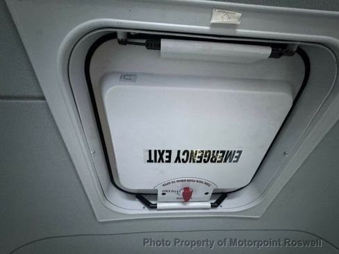 Used 2016 Mercedes-Benz Sprinter 3500 w/ High Idle Fixed Package image 32