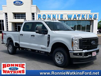 New 2025 Ford F250 XL w/ FX4 Off-Road Package