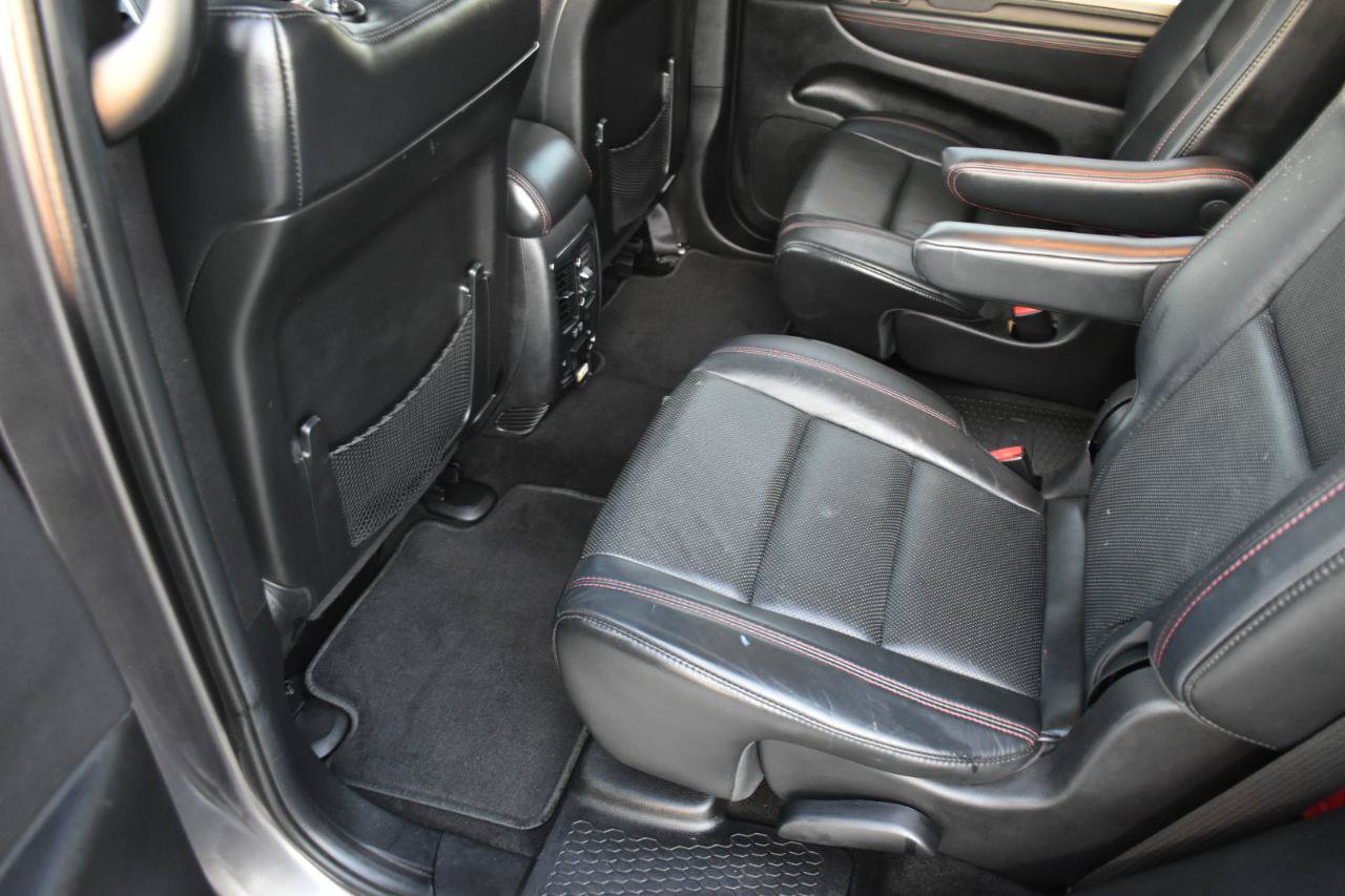 Used 2014 Dodge Durango R/T w/ Premium Nappa Leather Group RWD image 26