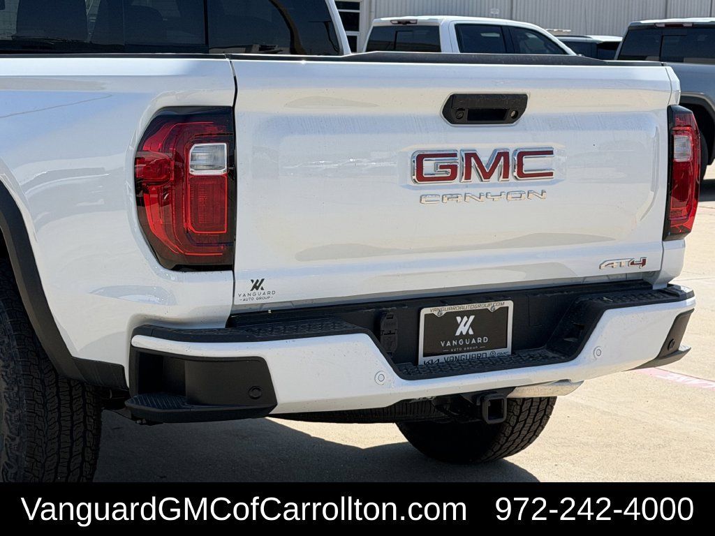 New 2026 GMC Canyon AT4 AWD/4WD image 6