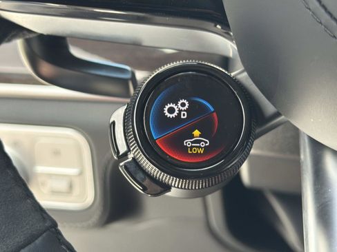 Used 2025 Mercedes-Benz GLE 53 AMG 4MATIC Coupe image 55