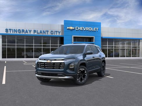 New 2027 Chevrolet Equinox LT w/ LPO, Floor Liner Package FWD image 8