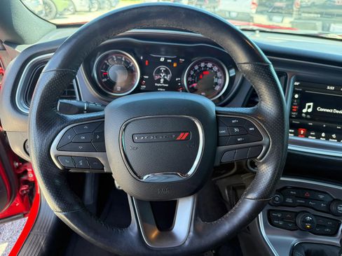 Used 2019 Dodge Challenger R/T Scat Pack RWD image 19