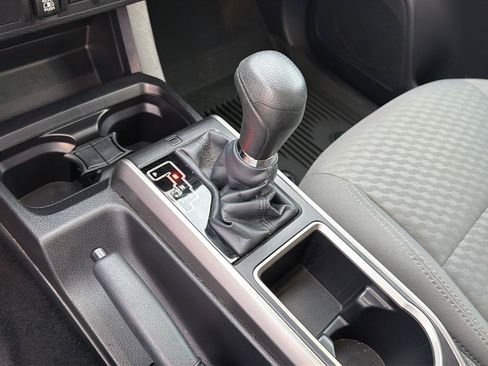 Certified 2021 Toyota Tacoma SR5 RWD image 26