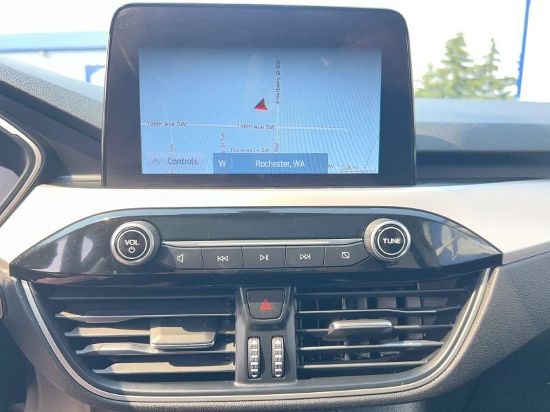 Used 2020 Ford Escape SEL AWD/4WD image 30