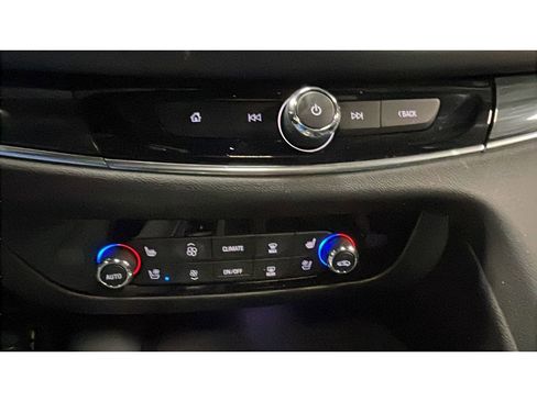 Used 2023 Buick Enclave Premium w/ Experience Buick Package AWD/4WD image 14