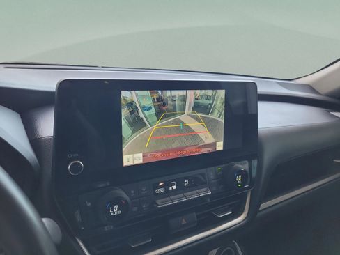 Certified 2024 Toyota Grand Highlander XLE image 13