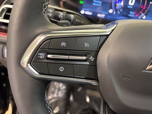 New 2026 Chevrolet Traverse Z71 w/ Driver Confidence Package image 31